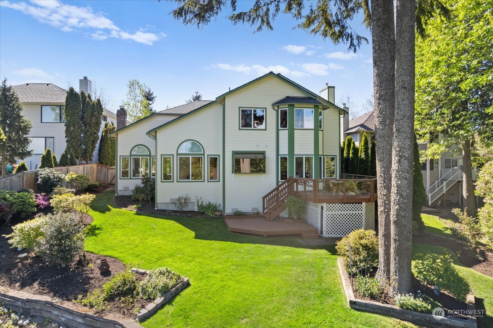 15208 93rd Place Northeast Bothell, WA 98011 - Photo 34 of 38 Gallery Image 34