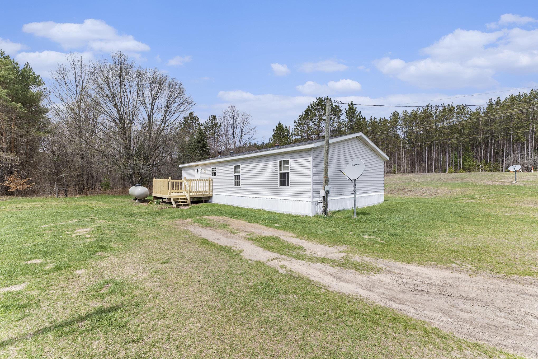 2396 East 32 Road Cadillac, MI 49601 - Photo 21 of 33