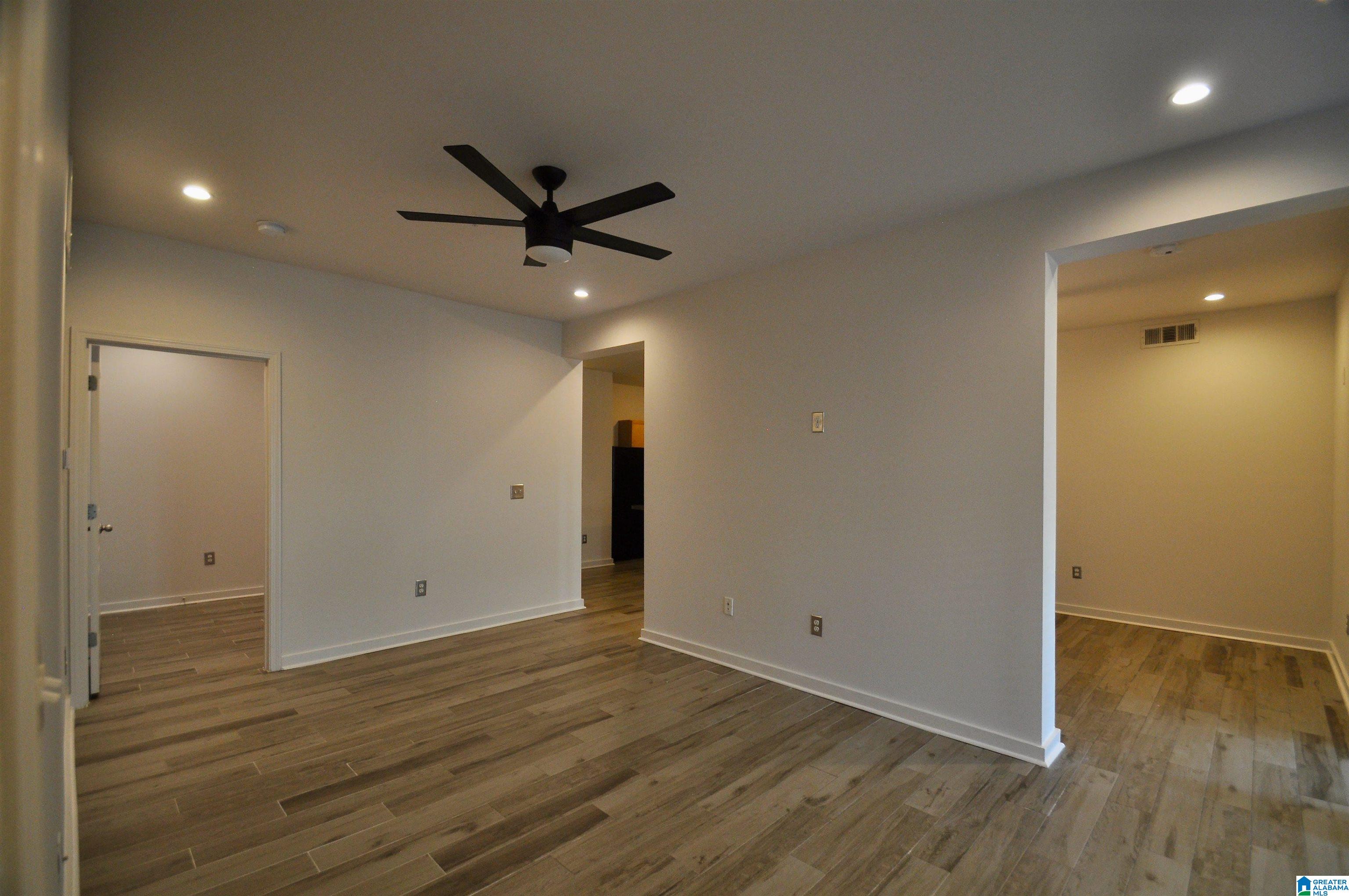 401 20th Street South, Unit 420 Birmingham, AL 35233 - Photo 13 of 47