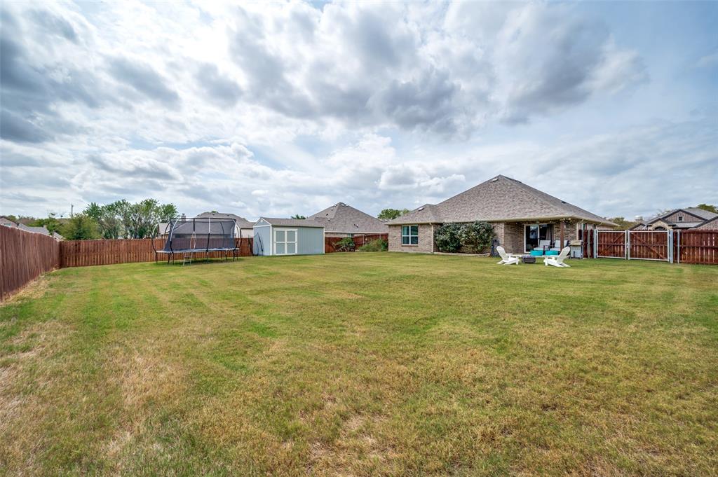 112 Kens Court Pilot Point, TX 76258 - Photo 22 of 25 Gallery Image 22
