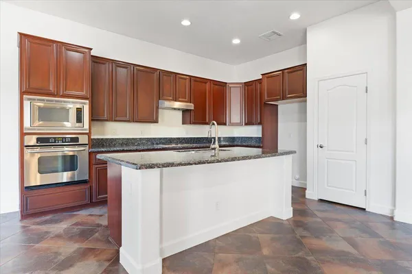 $3,500 | 2771 East Wisteria Drive, Chandler, AZ 85286