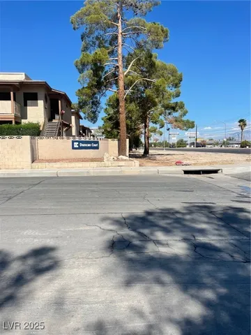 $159,900 | 3717 Snorkel Circle, Unit C, Las Vegas, NV 89108