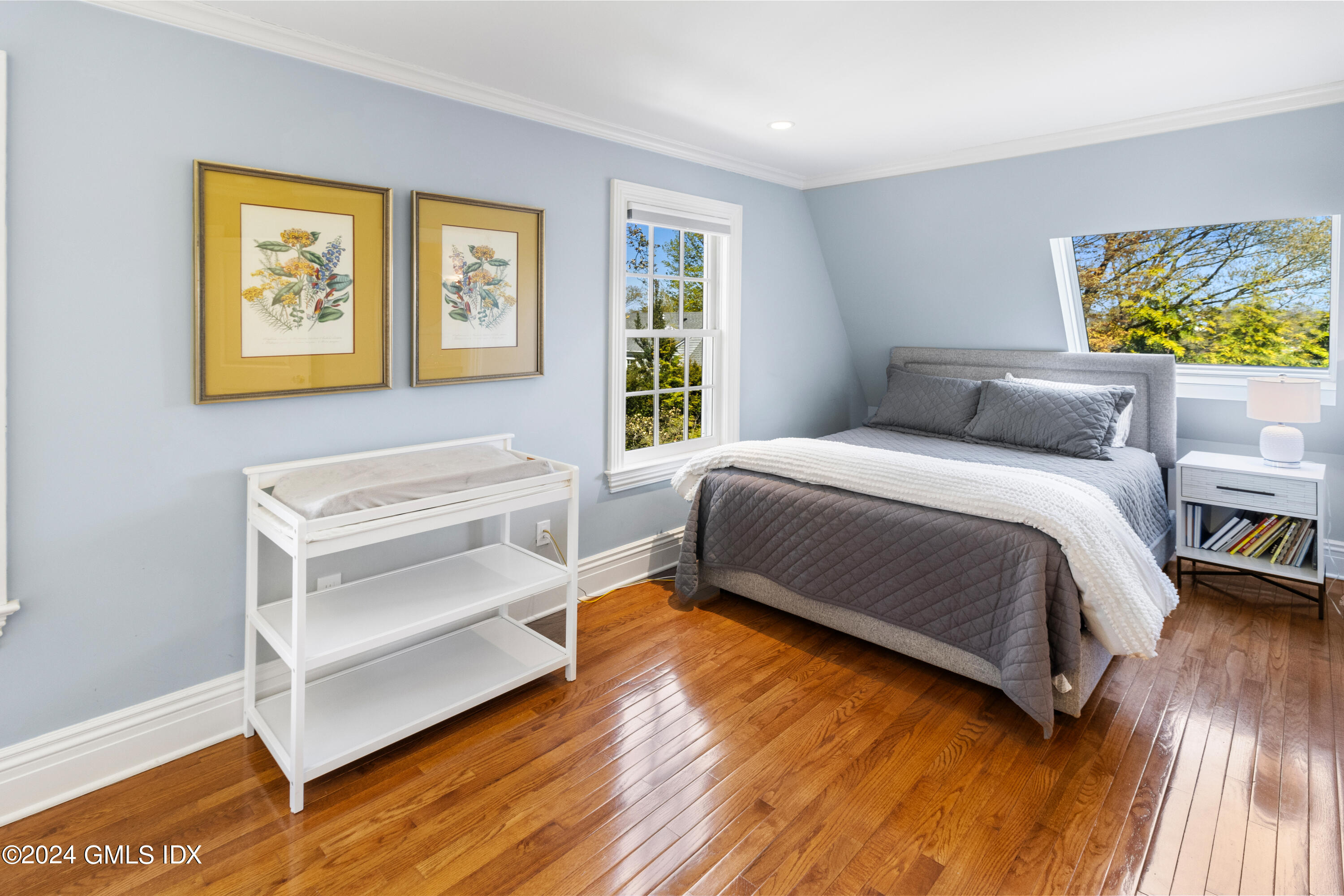 215 Shore Road Greenwich, CT 06830 - Photo 16 of 27 Secondary Bed