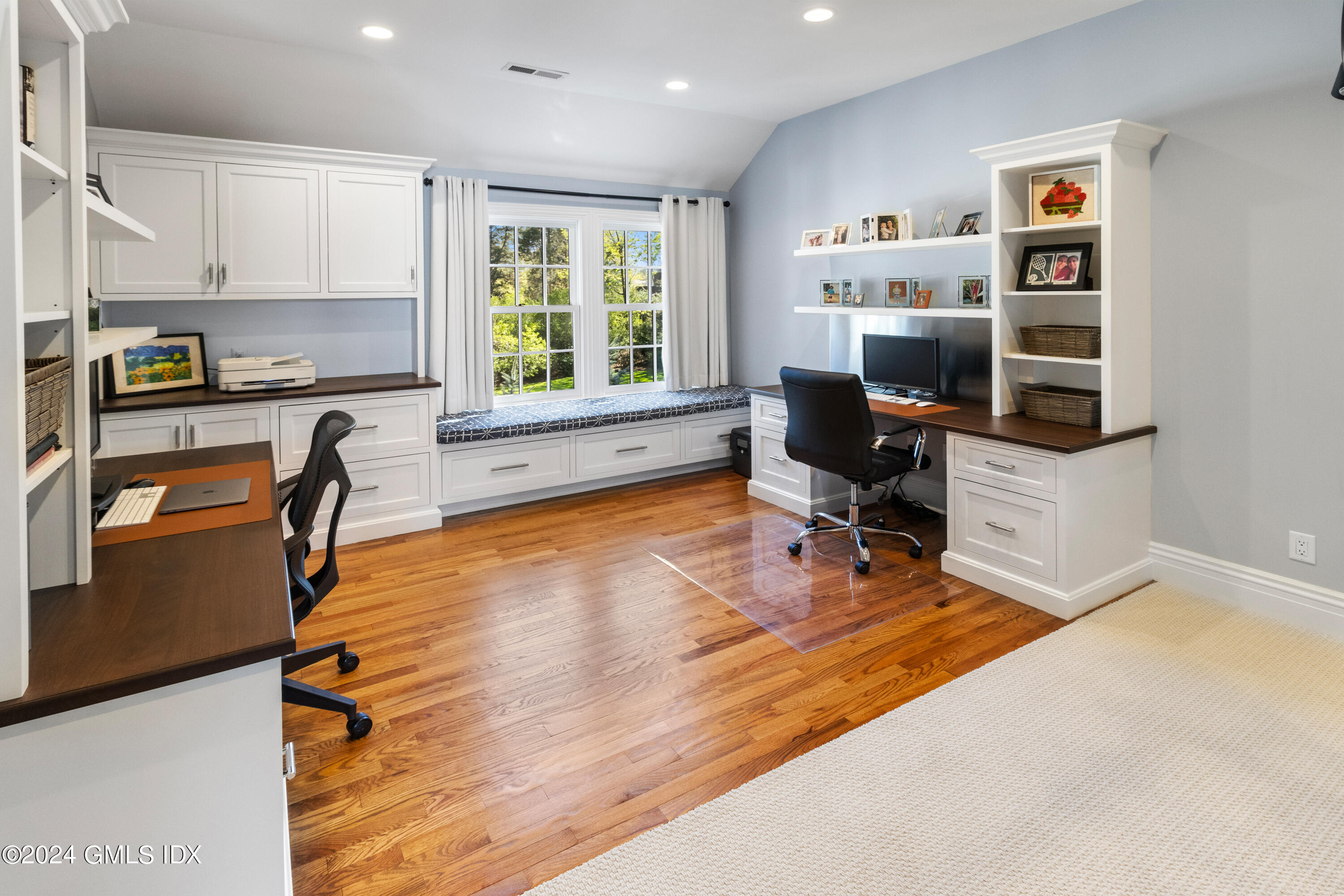 215 Shore Road Greenwich, CT 06830 - Photo 19 of 27 Office