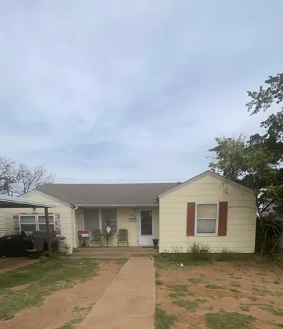 $90,000 | 2804 2nd Place, Lubbock, TX 79415