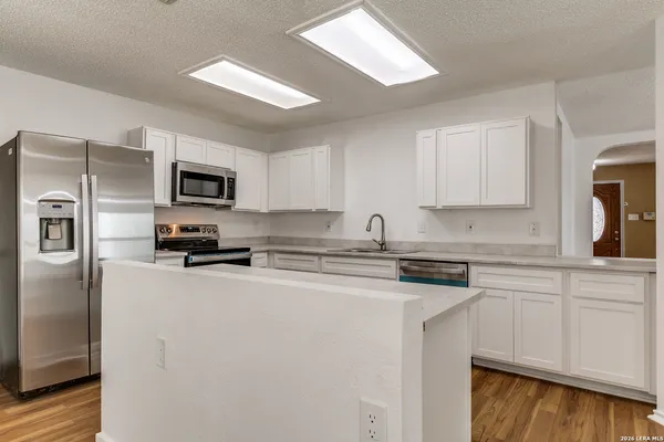 $2,200 | 7851 Farlin Park Drive, San Antonio, TX 78249