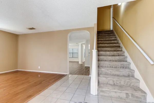$2,200 | 7851 Farlin Park Drive, San Antonio, TX 78249