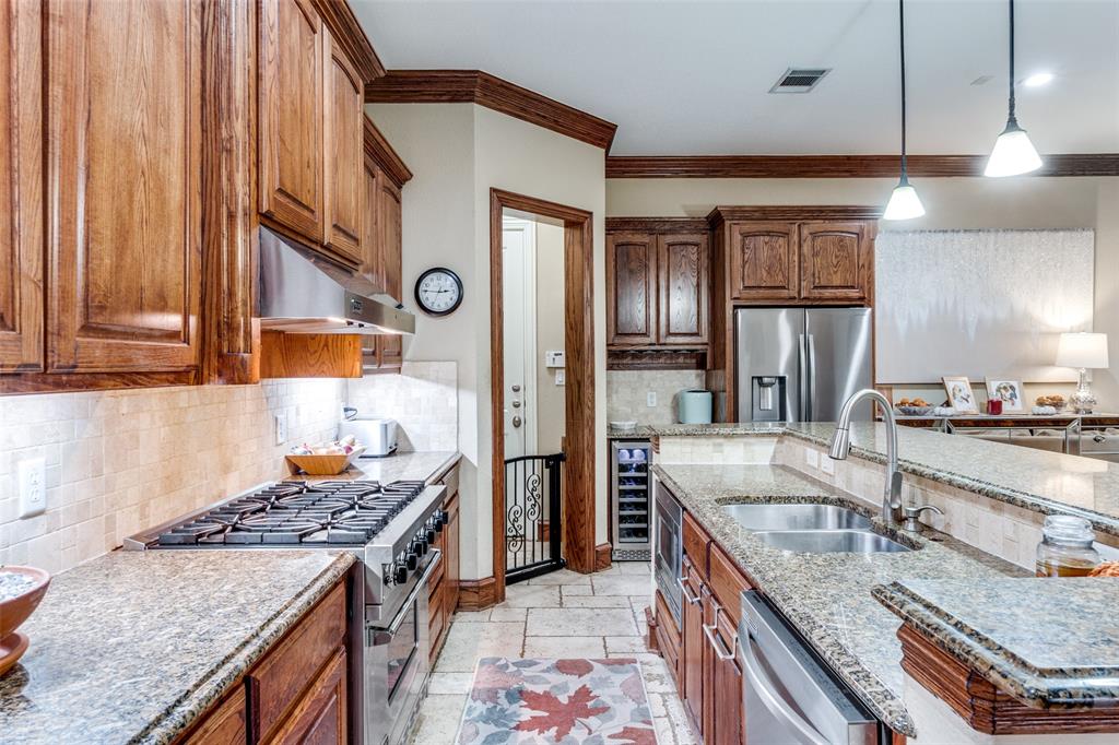 4516 Gilbert Avenue Dallas, TX 75219 - Photo 13 of 29