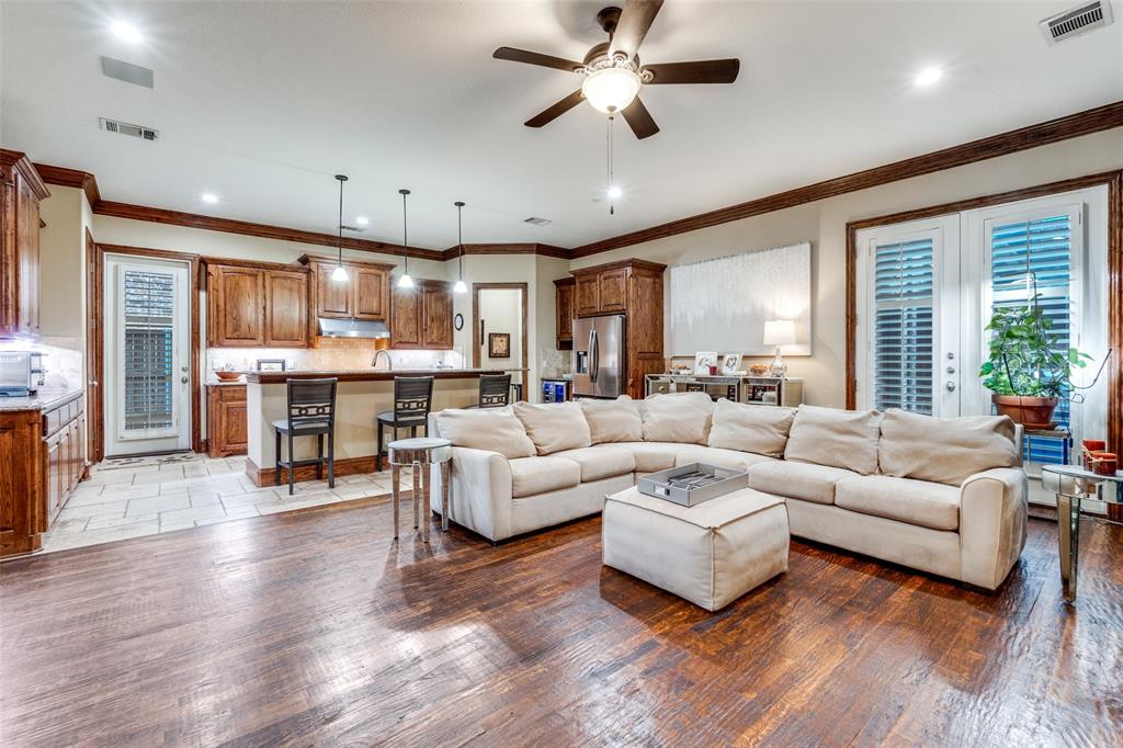 4516 Gilbert Avenue Dallas, TX 75219 - Photo 9 of 29