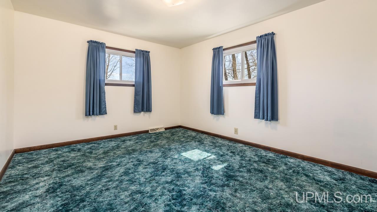 3874 Lake Ellwood Road Florence, WI 54121 - Photo 10 of 31