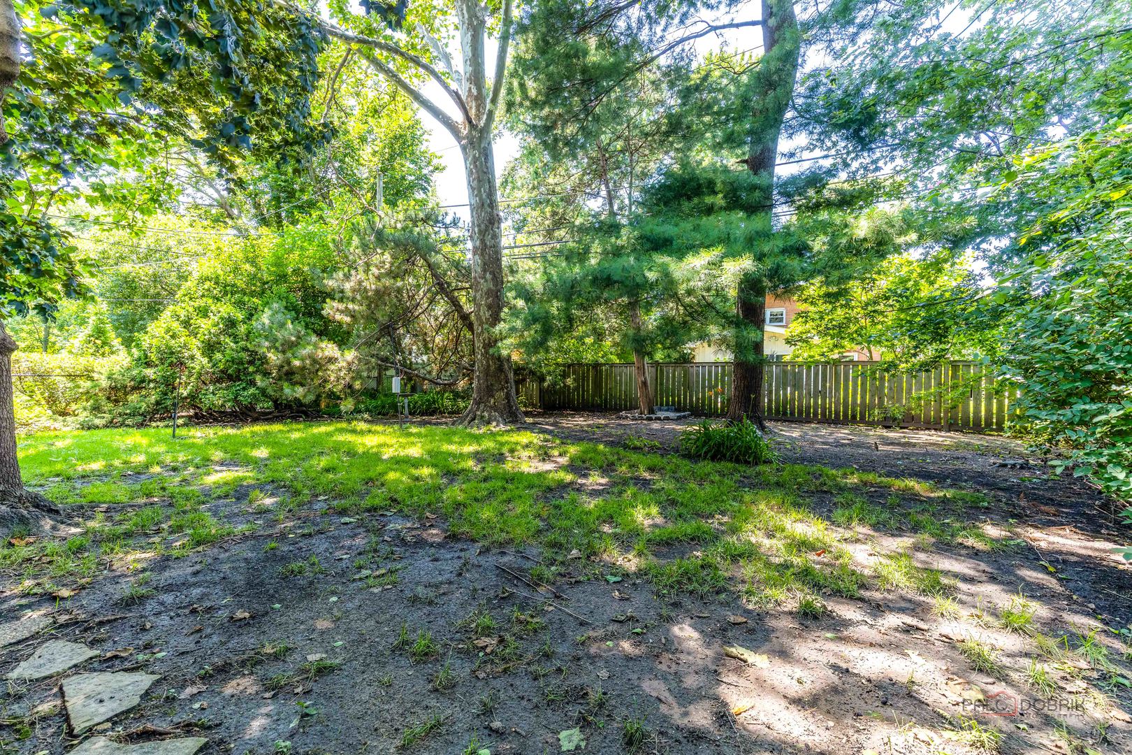 9320 Forestview Road Evanston, IL 60203 - Photo 26 of 27