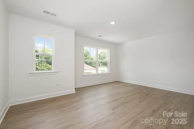 $424,990 | 4037 Jenison Valley, Charlotte, NC 28214