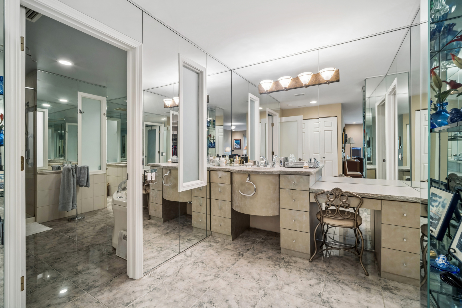 3860 Mission Hills Road, Unit 217 Northbrook, IL 60062 - Photo 14 of 21