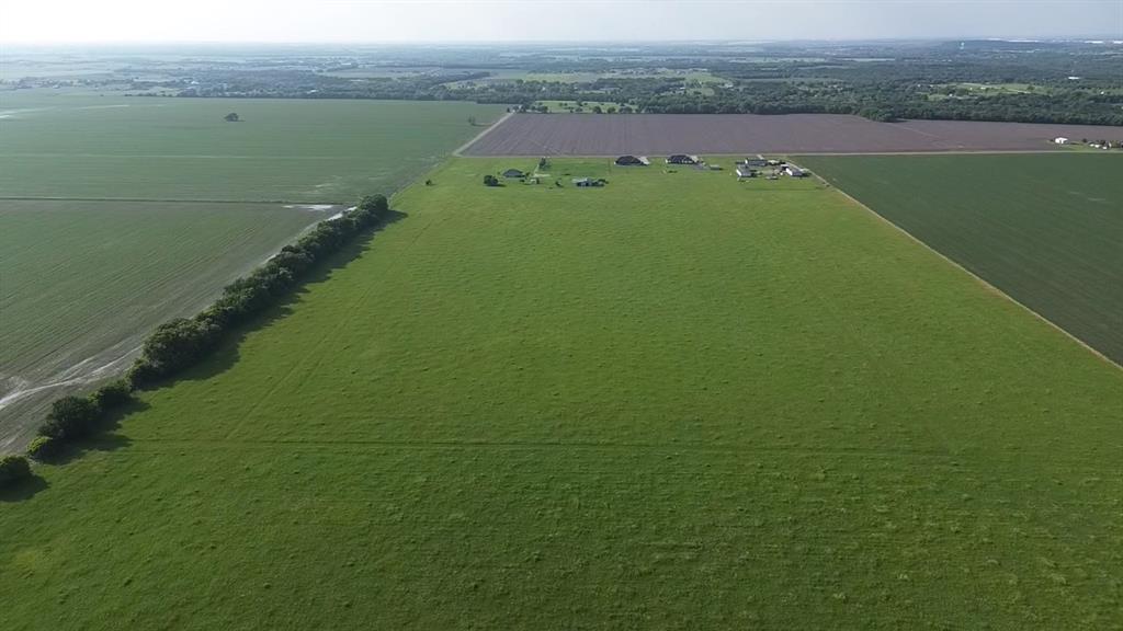 1071 Trumbull Road Ferris, TX 75125 - Photo 4 of 10