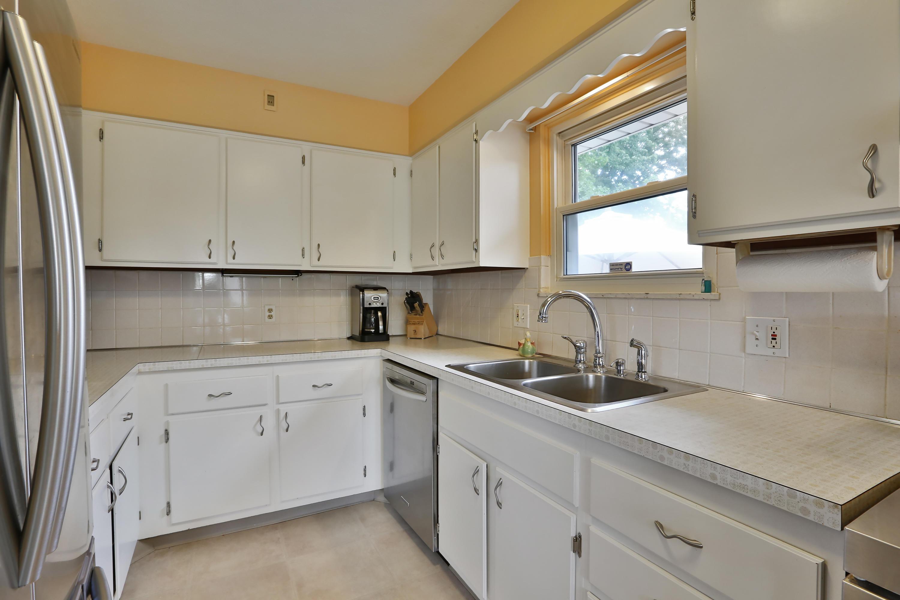 3849 Maize Road Columbus, OH 43224 - Photo 12 of 35 Gallery Image 12