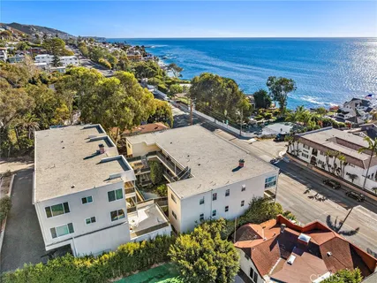 $1,400,000 | 240 Moss Street, Unit 4, Laguna Beach, CA 92651