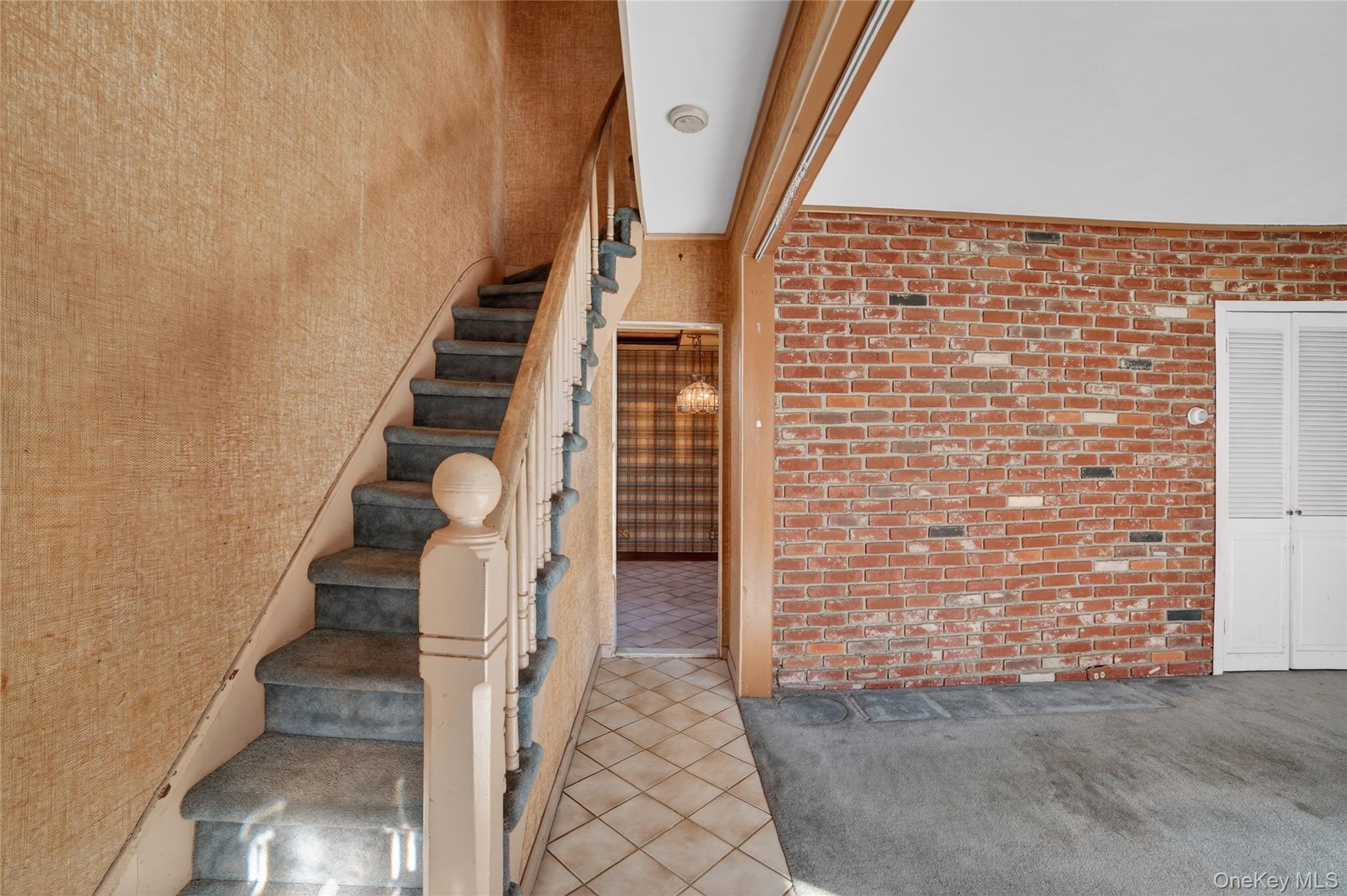 41 Devoe Street Dobbs Ferry, NY 10522 - Photo 5 of 28 a view of an entryway with staircase