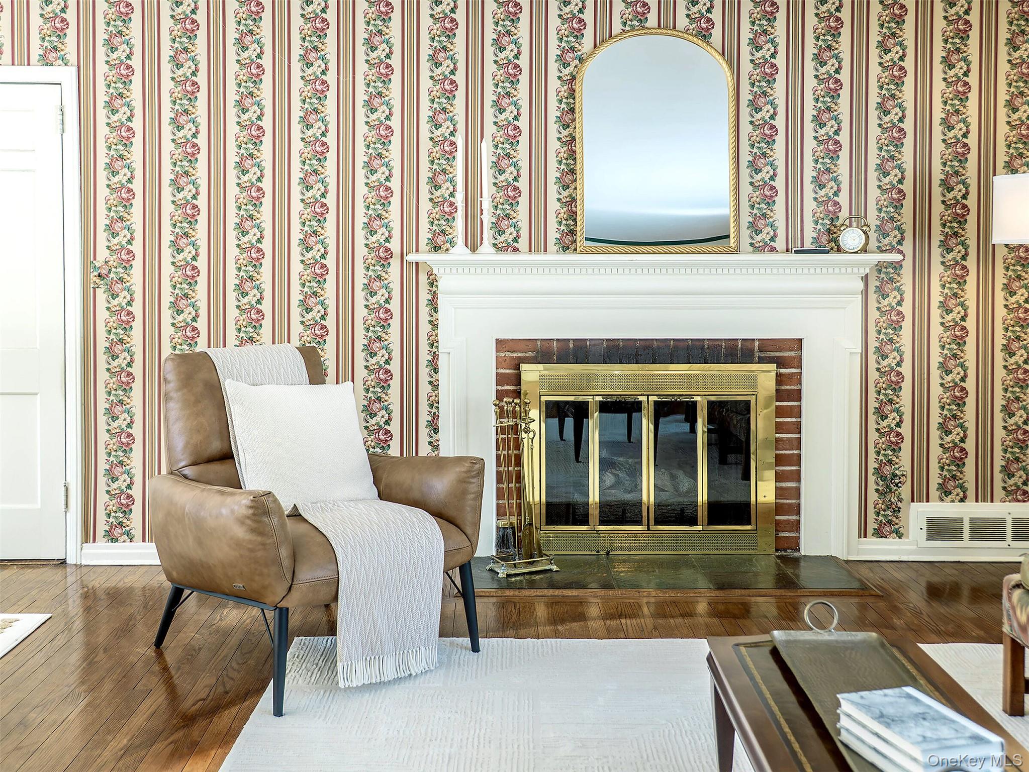 24 Orchard Farm Road Port Washington, NY 11050 - Photo 5 of 20 a living room with furniture and a window