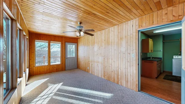 $419,900 | 407 Johnson Drive, Lanesboro, MN 55949