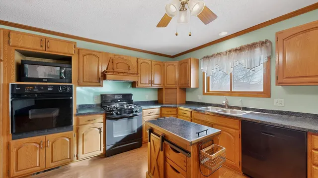 $419,900 | 407 Johnson Drive, Lanesboro, MN 55949