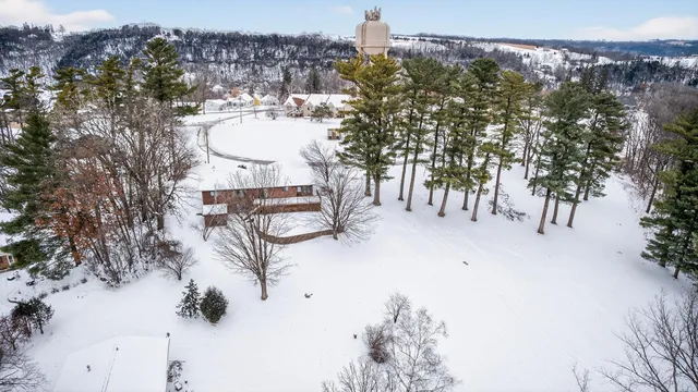 $419,900 | 407 Johnson Drive, Lanesboro, MN 55949