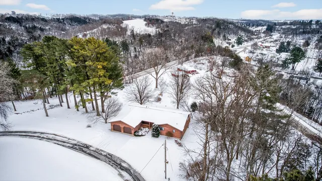 $419,900 | 407 Johnson Drive, Lanesboro, MN 55949