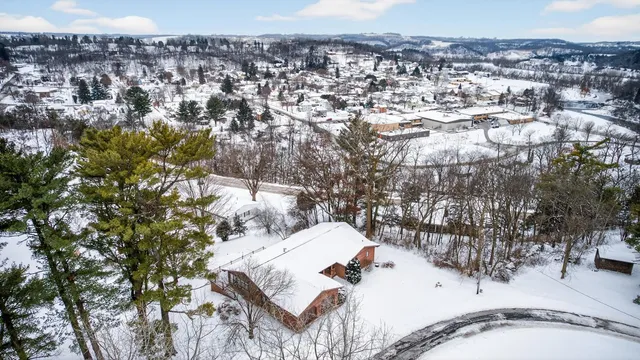 $419,900 | 407 Johnson Drive, Lanesboro, MN 55949