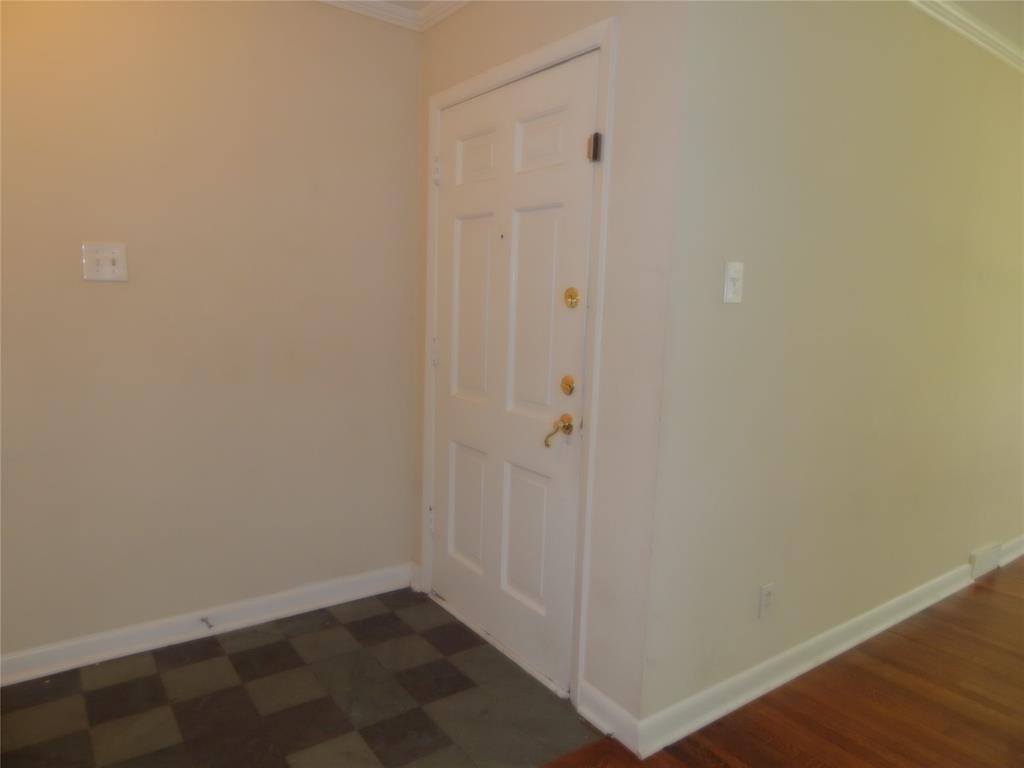 3577 Merrell Road Dallas, TX 75229 - Photo 3 of 29