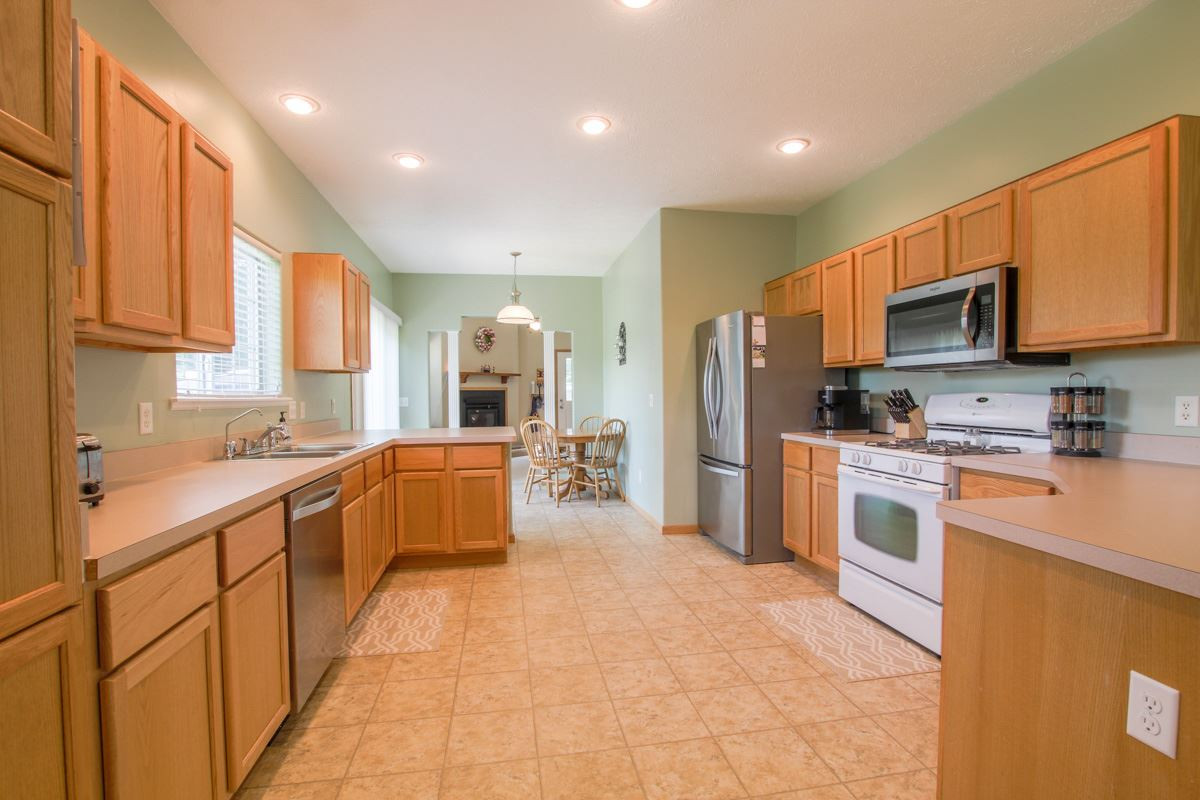 2201 Gilletts Lake Road Jackson, MI 49201 - Photo 5 of 23 Photo 5