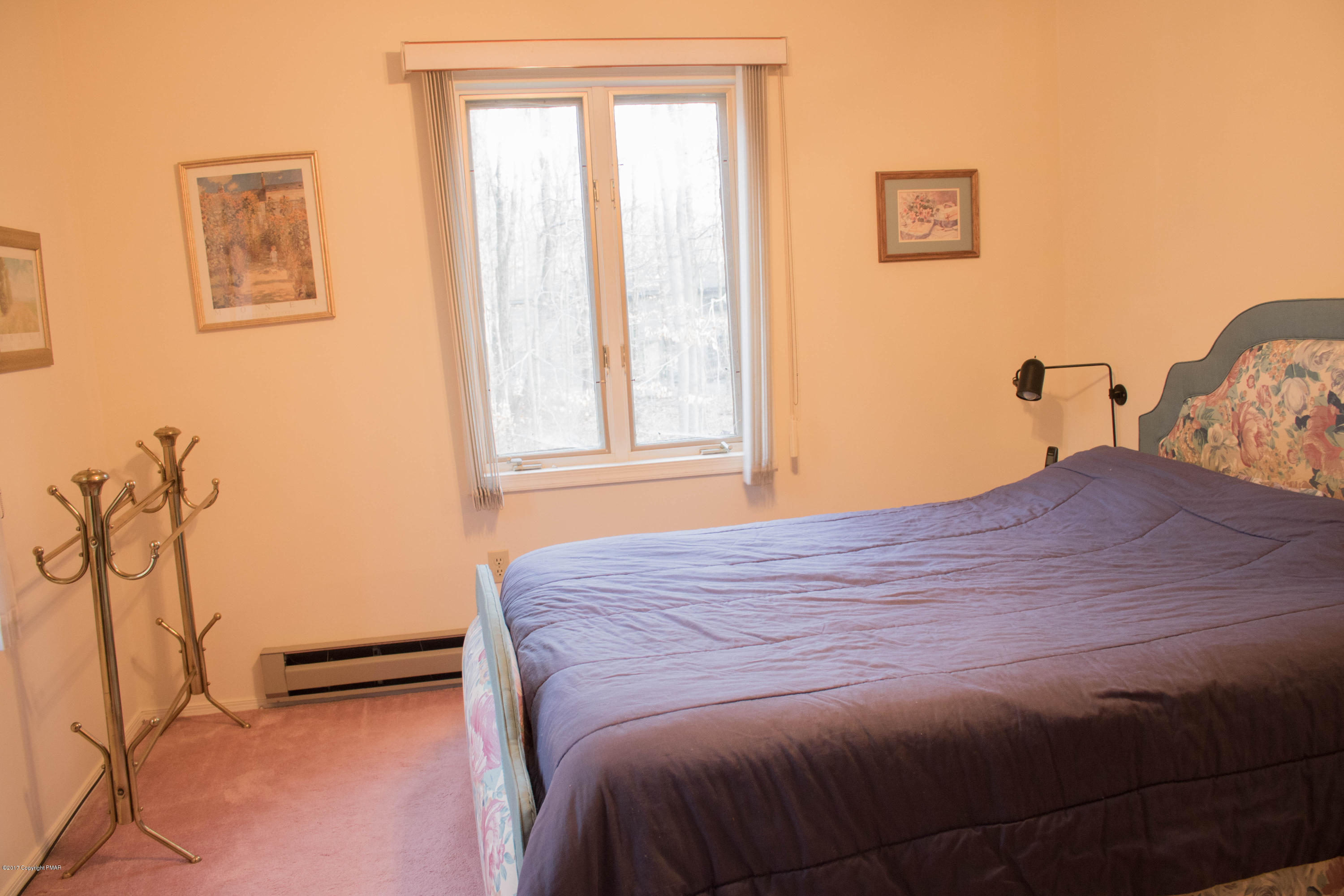 1337 Redwood Terrace Pocono Pines, PA 18350 - Photo 18 of 53 MASTER BEDROOM