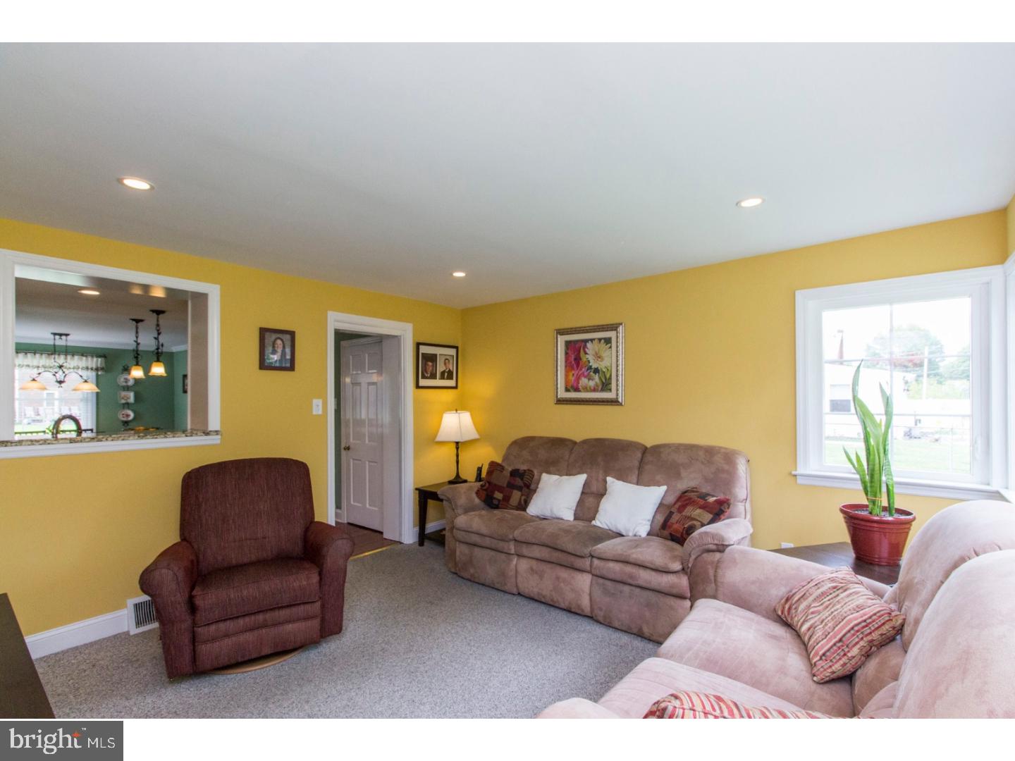 15 Rose Lane Springfield, PA 19064 - Photo 13 of 25 Family Room