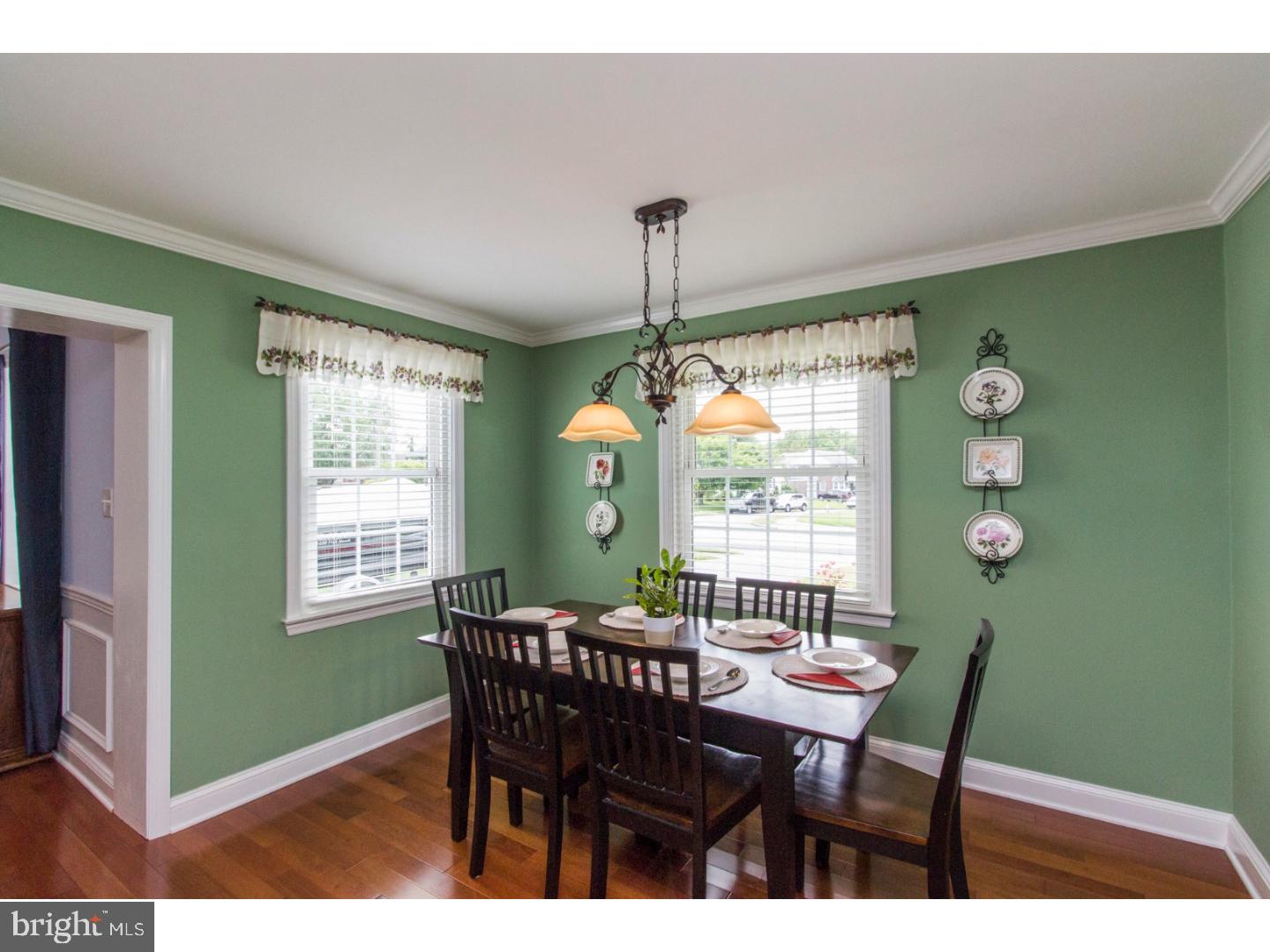 15 Rose Lane Springfield, PA 19064 - Photo 9 of 25 Breakfast Room