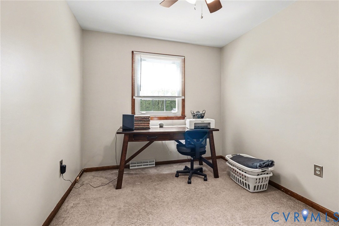 2113 Chemin Road Petersburg, VA 23805 - Photo 13 of 24