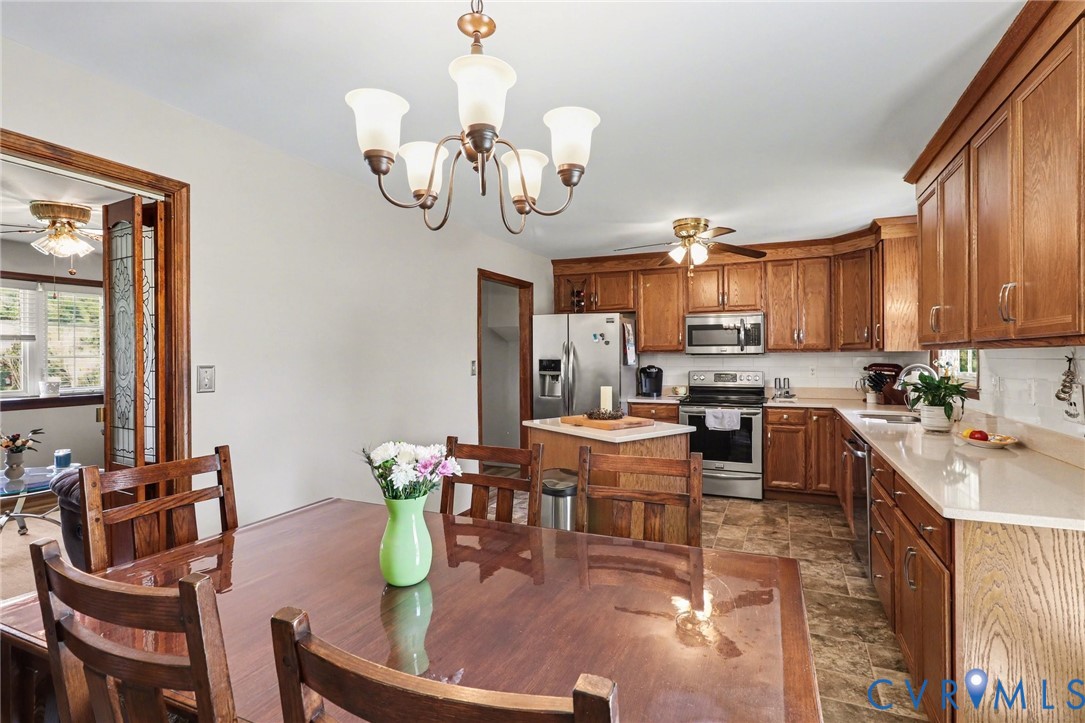 2113 Chemin Road Petersburg, VA 23805 - Photo 6 of 24