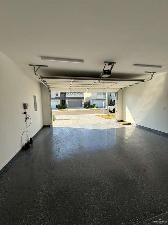 1825 Sunset Drive Mission, TX 78572 - Photo 12 of 12 Garage with baseboards