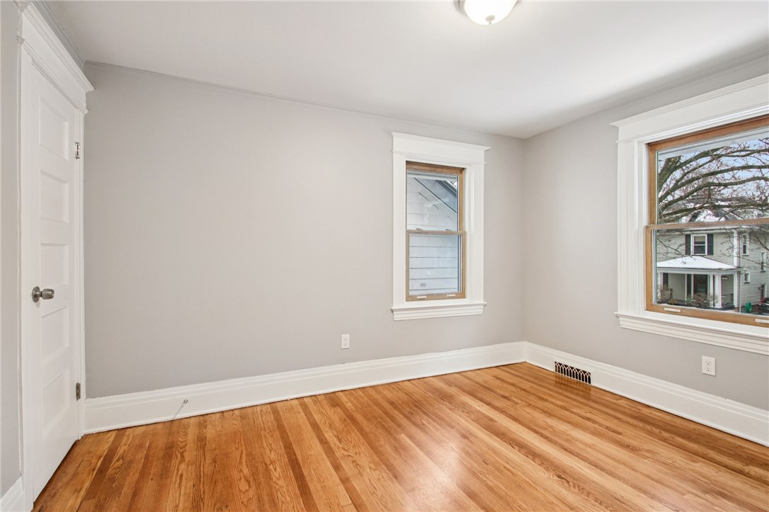 380 Rosewood Terrace Rochester, NY 14609 - Photo 24 of 37