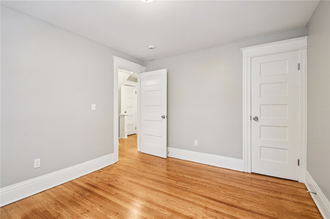 380 Rosewood Terrace Rochester, NY 14609 - Photo 25 of 37