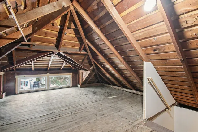 $155,000 | 380 Rosewood Terrace, Rochester, NY 14609