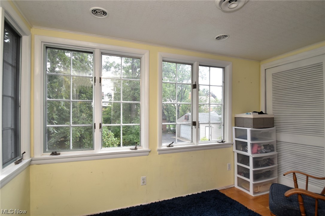 2447 Edgerton Road Cleveland, OH 44118 - Photo 20 of 34 Sunroom off primary Suite