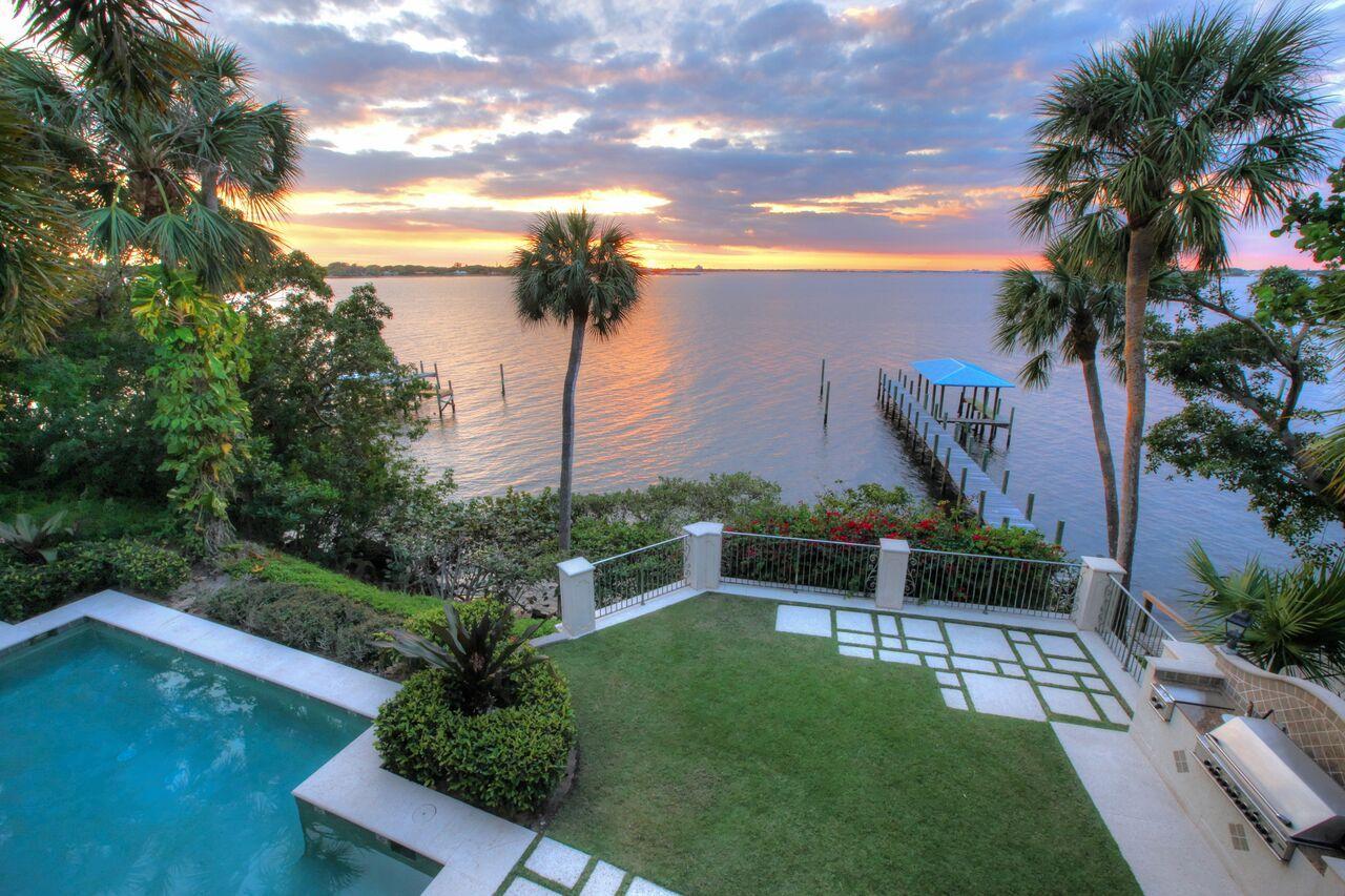 71 North River Road Sewall's Point, FL 34996 - Photo 13 of 74 ELEGANT VIEW