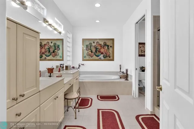 $675,000 | 136 Catania Way, Royal Palm Beach, FL 33411