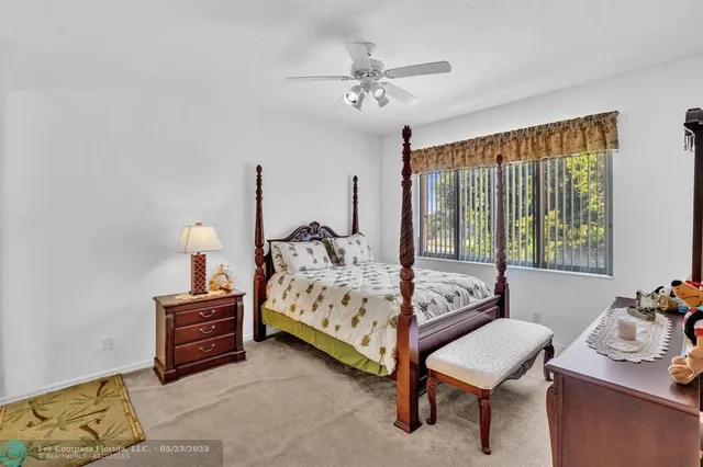 $675,000 | 136 Catania Way, Royal Palm Beach, FL 33411