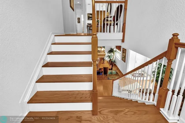 $675,000 | 136 Catania Way, Royal Palm Beach, FL 33411