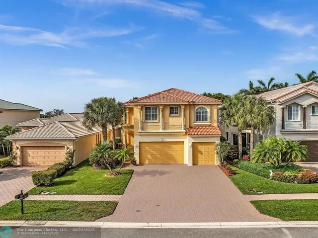 $675,000 | 136 Catania Way, Royal Palm Beach, FL 33411