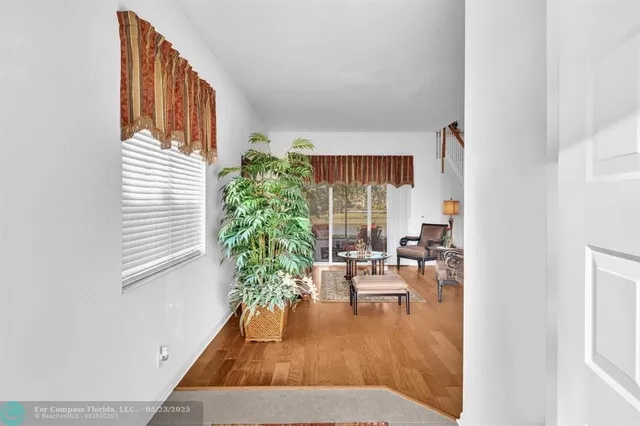 $675,000 | 136 Catania Way, Royal Palm Beach, FL 33411