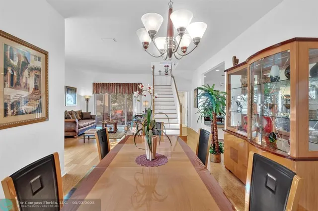 $675,000 | 136 Catania Way, Royal Palm Beach, FL 33411