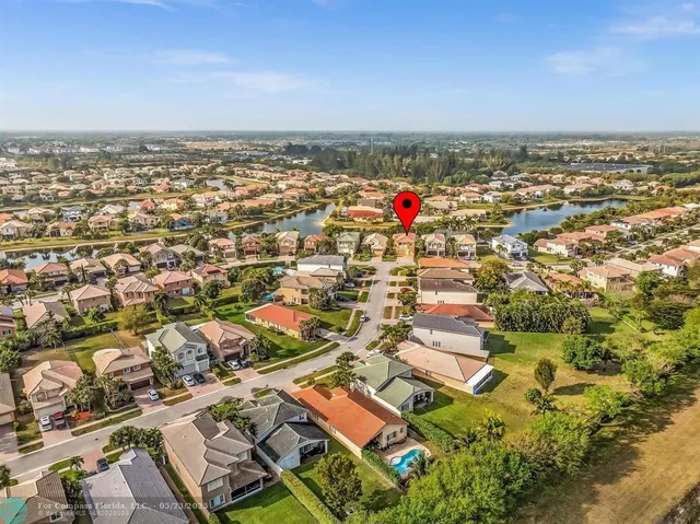 $675,000 | 136 Catania Way, Royal Palm Beach, FL 33411