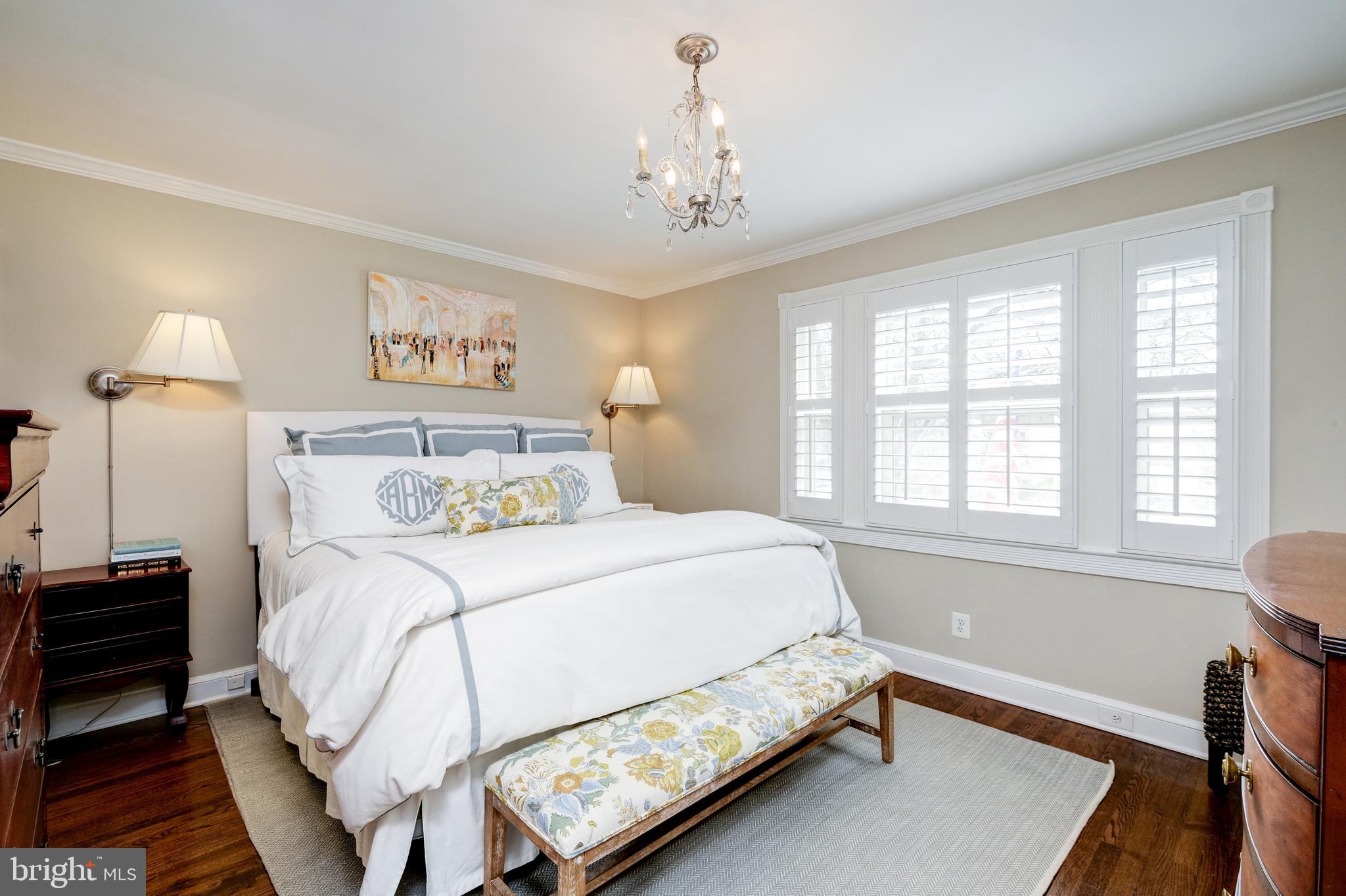 4843 Reservoir Road Northwest Washington, DC 20007 - Photo 11 of 25 Owner's Bedroom