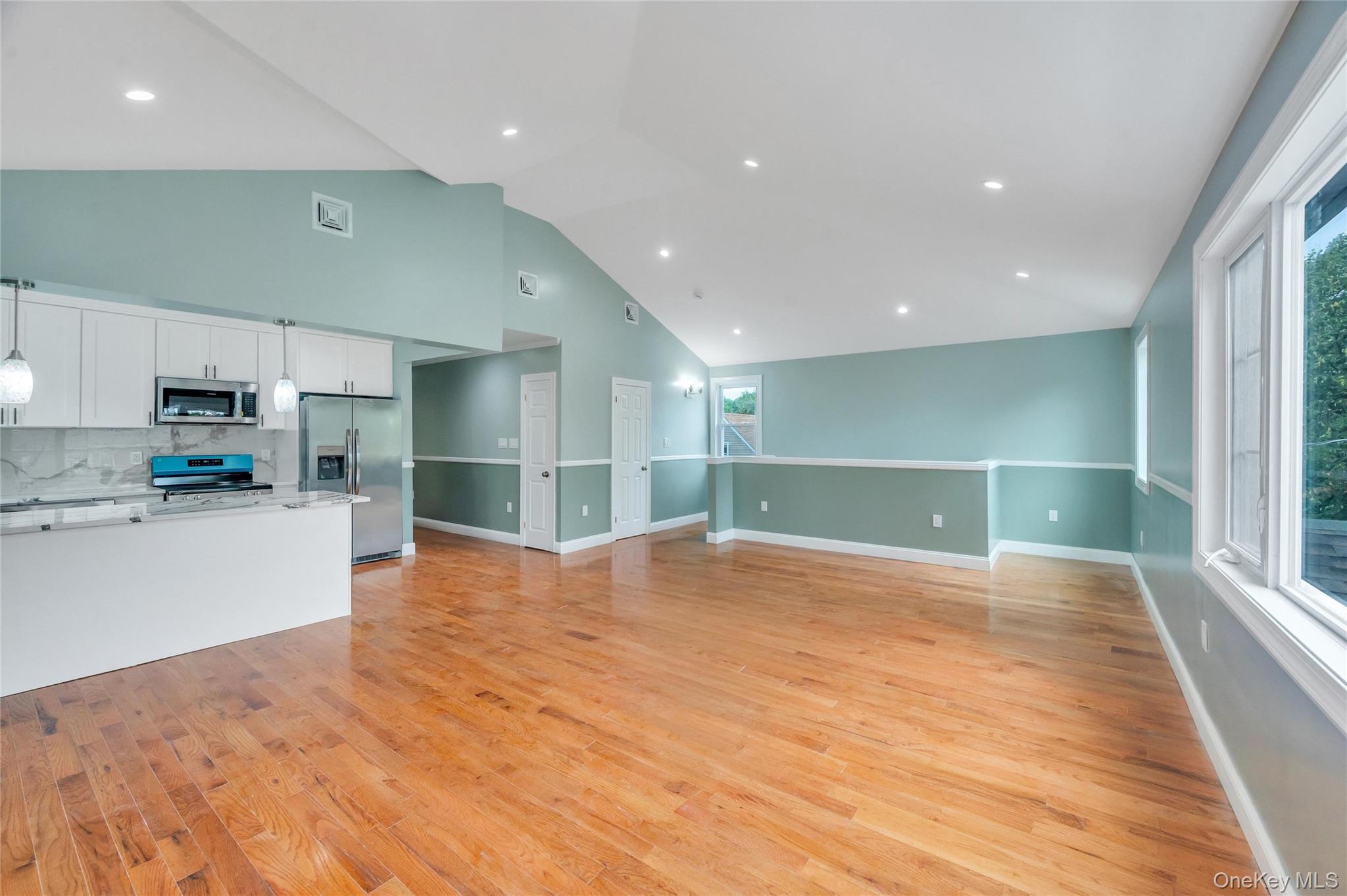 176-43 133rd Road Queens, NY 11434 - Photo 28 of 48 Gallery Image 28