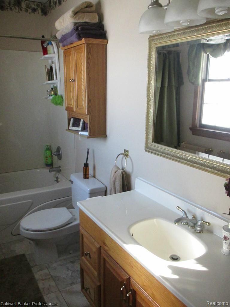 4101 Barnes Road North Branch, MI 48461 - Photo 18 of 90 IMG_0793.jpg